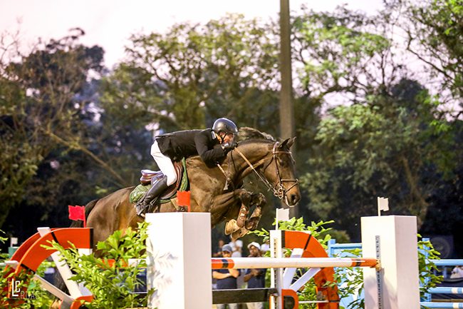 Carioca Rodrigo Lima com Ferrari do Santo Antonio fatura GP Clássico Termo Gel nos 84 anos do CHSA.