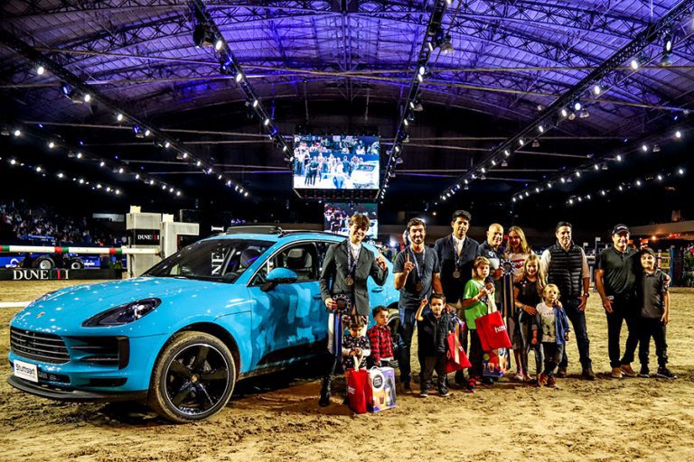 Beto Gresse fatura o tri no Desafio carro x cavalo Stuttgart Porsche com Pedro Matos,