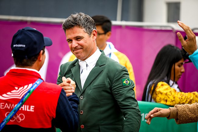 Rodrigo Lambre garante três vitórias no Internacional de La Silla, no México.