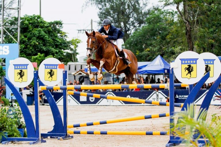 Marcello ciavaglia conquista GP do CSI-W de Aniversário da SHB neste domingo.