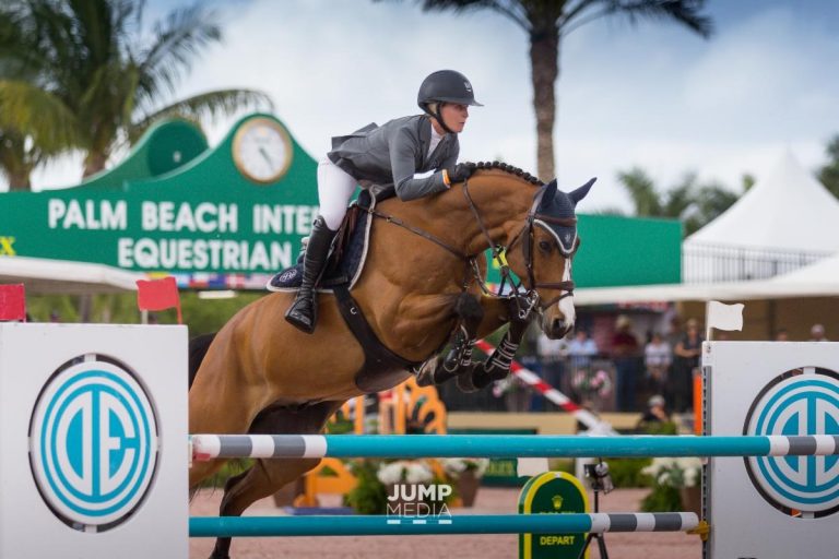 Winter Equestrian Festival comemora 10 anos de homenagens.