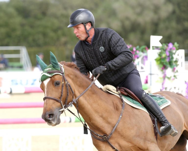 Ignignace Philips de Vuyst tem um estábulo cheio de cavalos novos promissores.