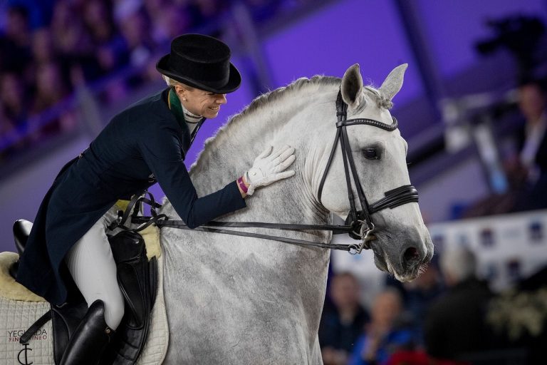 Discutidas propostas para o calendário de Dressage da FEI.