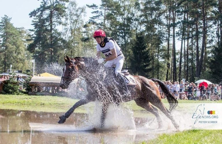 Julgamentos de Longines Luhmühlen cancelados.
