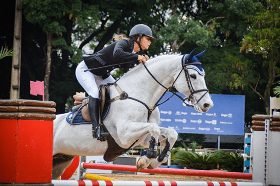 Patrícia Porto, Luiz de Sousa, Isabella Ribeiro e Beatriz Porto são os campeões brasileiros jovem cavaleiro 2020.