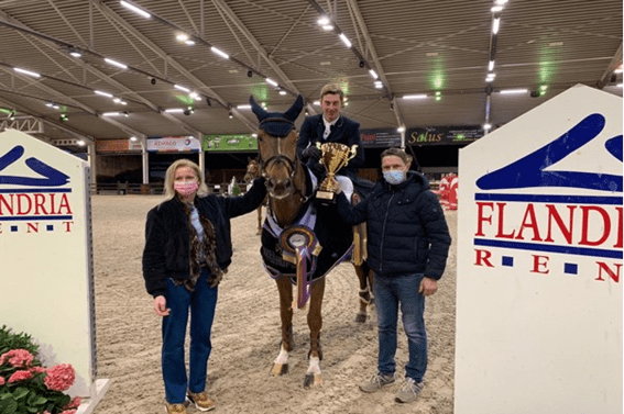 Jeroen Appelen lidera o pódio belga no CSI2 * Grand Prix Lier