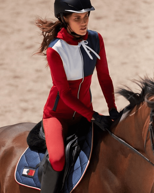 Tommy Hilfiger está comprometido com esportes equestres com Tommy Equestrian