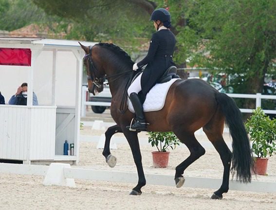 Giovana Pass e Eleito Plus garantem boa estreia em um Grand Prix Internacional na Espanha