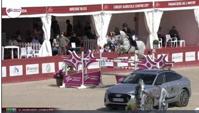 Homer Van de Barlebuis no top 10 do GP Ville de Bourg En Bresse