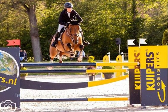 Sophie Hinners vence o Grande Prêmio de Kronenberg