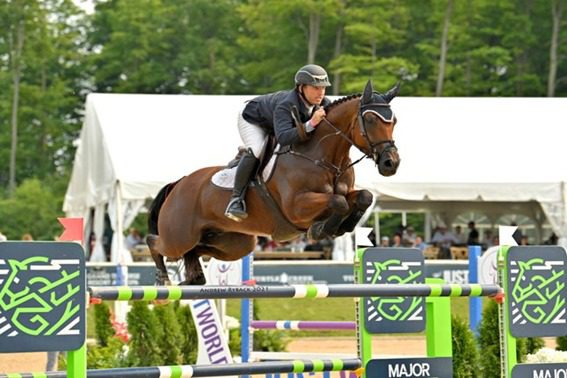 Alex Granato vence CSI5 * Grand Prix Traverse City