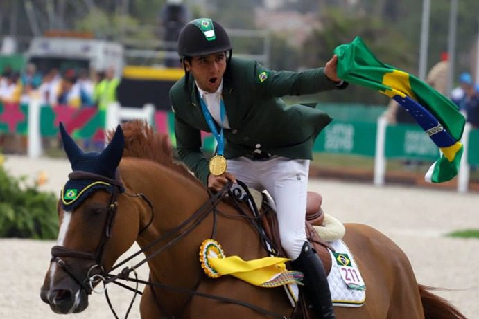 Viagens longas e rotina de atleta: como é a preparação dos cavalos para as Olimpíadas