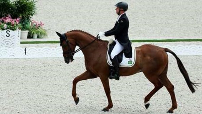 Brasil termina o sábado na 11ª colocação no CCE do hipismo