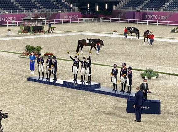 Alemanha conquista o ouro no adestramento por equipes no hipismo nos Jogos Olímpicos