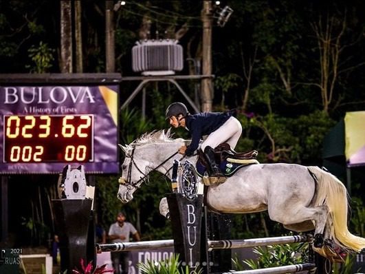 Belina De Amoranda imbatível na Copa Ouro do CHSA