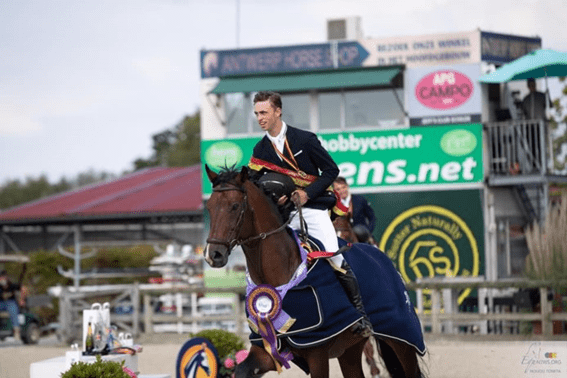 Peelbergen: Roy van Beek no pódio no CSI2 * Grand Prix
