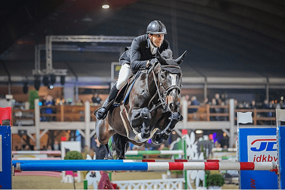 Geoffrey Cobbaut supera todos no Zellik Grand Prix