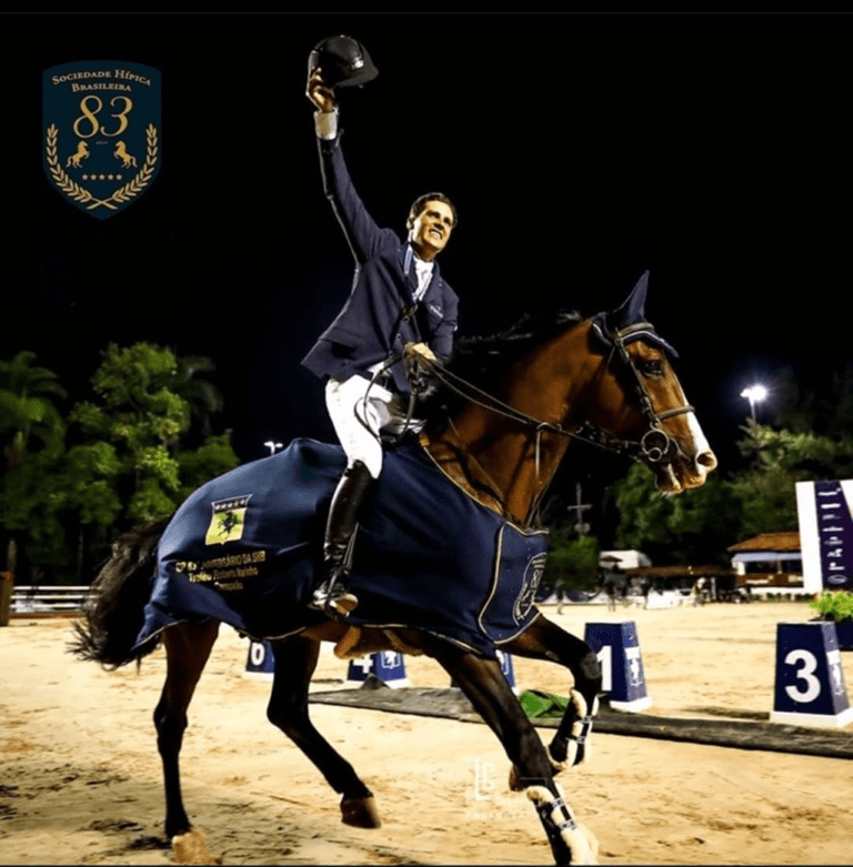 Brasileiro de hipismo Akron Jmen é o vencedor do GP Troféu Perpétuo Roberto Marinho