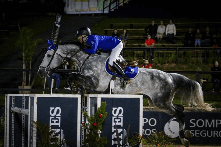 Dois Bhs estão na equipe Imperium vencedora do Playoff do Longines XTC