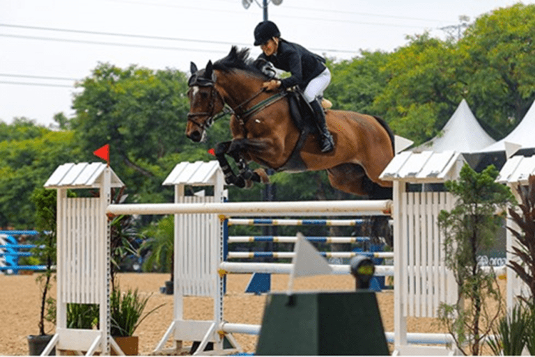 Lady Louise Jmen fatura o Grande Prêmio Internacional do Top Riders e o ranking brasileiro de SR TOP