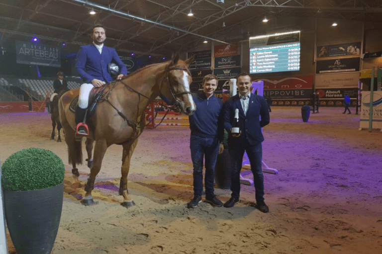 Opglabeek: Gilles Dunon no pódio na qualificação do Grande Prêmio de 1,45 m