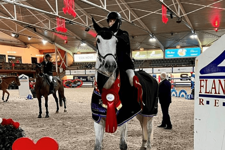 Thibeau Spits vence o CSI2* 1,45m Grand Prix de Lier