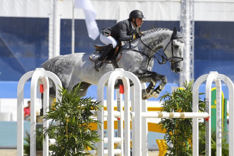 Thierry Goffinet duas vezes nos prémios aos 6 anos em Villamoura