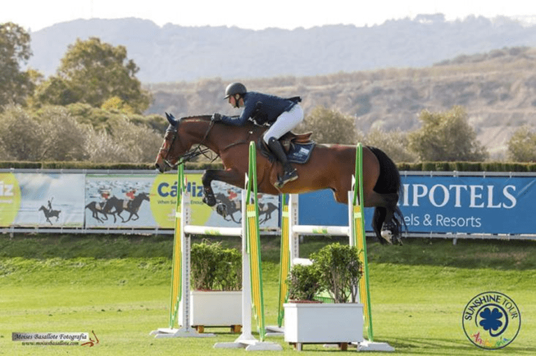 Gregory Wathelet leva prata no CSI4* 1,45m Big Tour de Vejer de la Frontera