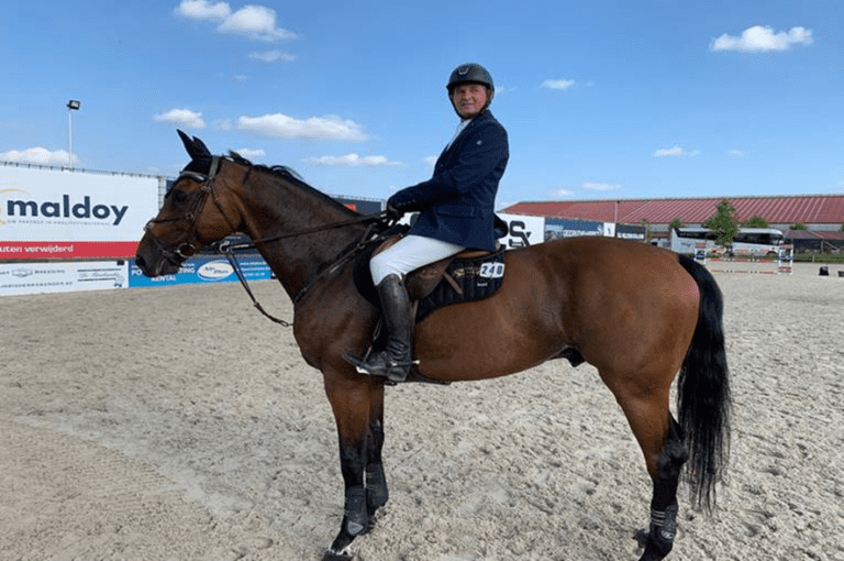 José Thiry muito forte em CSI2* 1,45m de Royan