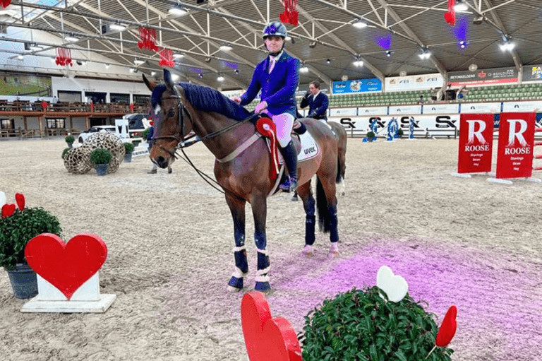 Jens Vandenberk invencível em CSI2* 1,35m prova matinal de Lier