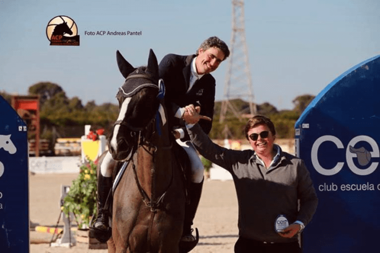 Maxime Harmegnies brilha nos prémios do Grande Prémio de Valência