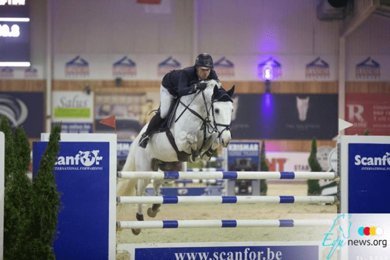 Bart Athonissen em primeiro, segundo e terceiro lugares no Grande Prêmio de Turnhout
