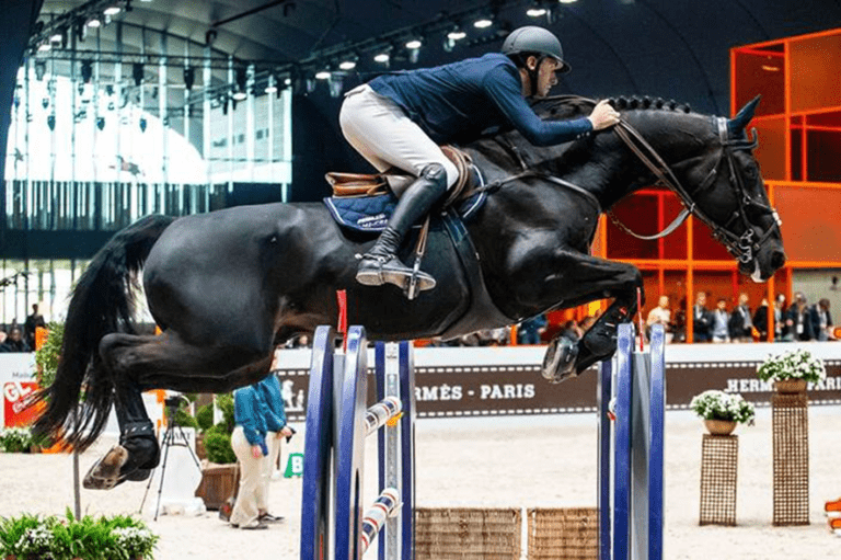 Gregory Wathelet mantém honras belgas na classe principal Saut Hermès. Fuchs vence com The Sinner.