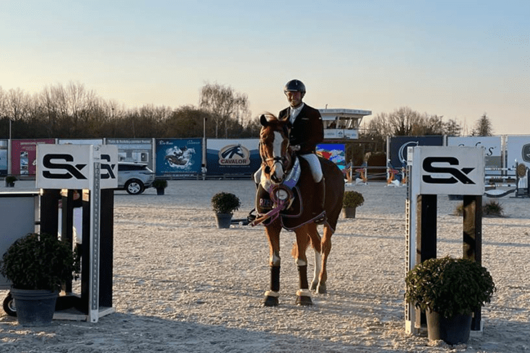 Constant van Paesschen leva ouro no Ranking Longines de 1,45m de Lier