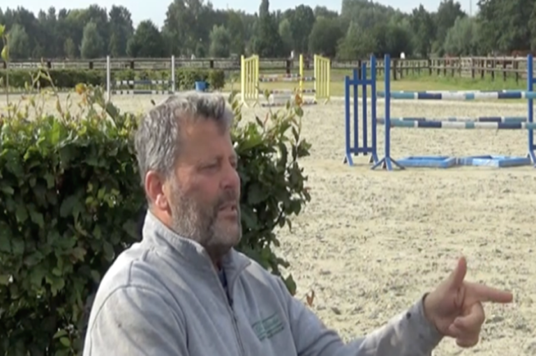 Stal De Muze vende metade de Gino H para Stal den Bisschop