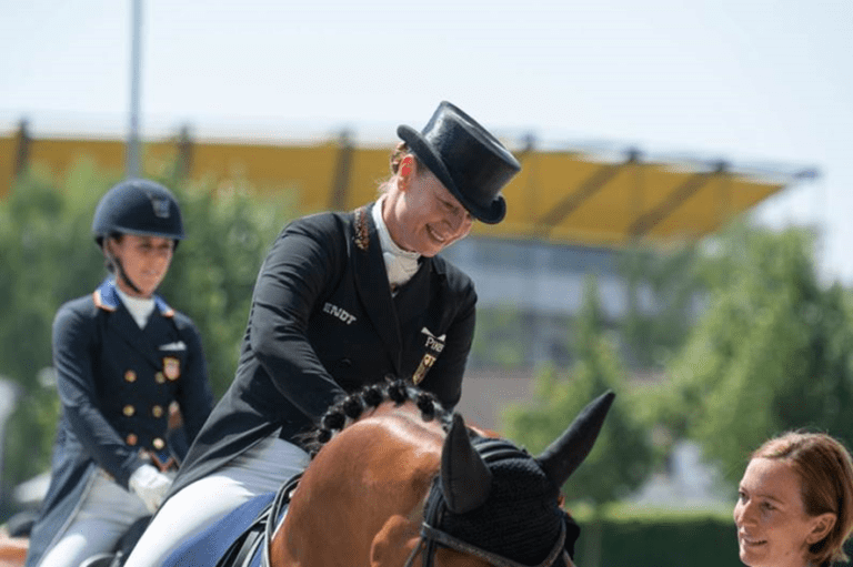 Isabell Werth vence com Superb CDI3* Grand Prix em Hagen