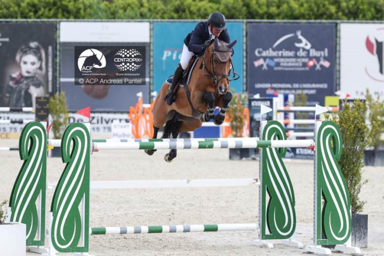 Lore Decock e Vincent Lambrecht brilham em 3*1,40m de Opglabbeek