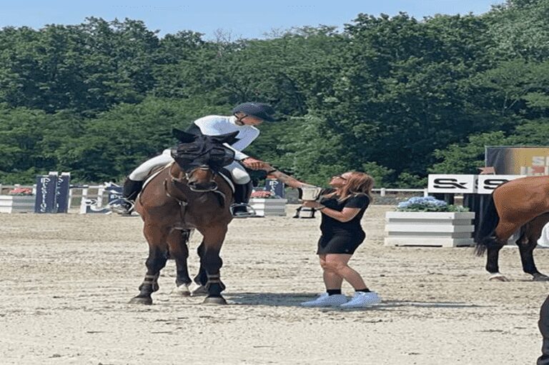 Marthe Heudens fica em segundo lugar na classe principal de 1,50m Gorla Minore