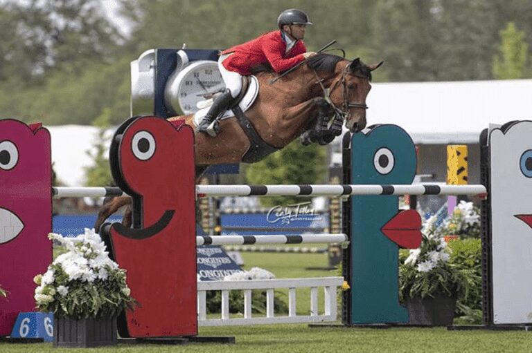 Kent Farrington vence a CSIO5* Tbird Opening Class com uma rodada de treinamento