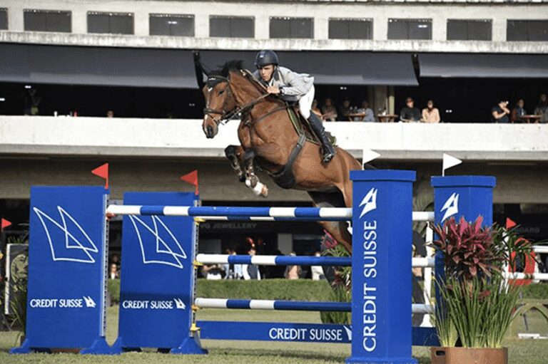 Stephan Barcha é o campeão do GP Internacional na 51ª Copa São Paulo, na Hípica Paulista