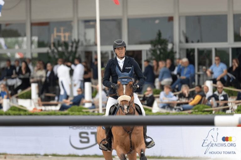 Dominique Hendrickx segundo em CSI2* 1,45m de Knokke Hippique