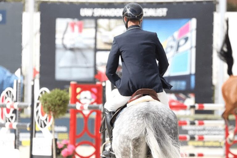 Jeroen Appelen é Hermes Young Talent da Knokke Hippique