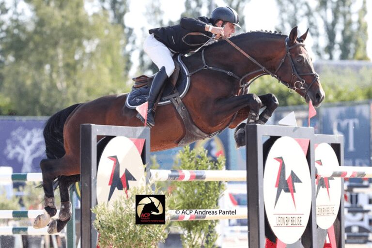 Dries Dekkers também vence prova principal em Opglabbeek