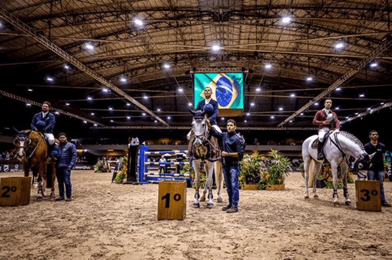 Doda Miranda com Princess de Revel fatura o GP Jayme Loureiro Filho no Internacional Indoor SHP 2022
