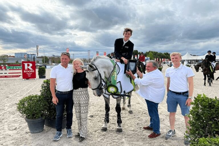 Thibeau Spits precede o pódio belga no Grand Prix Lier