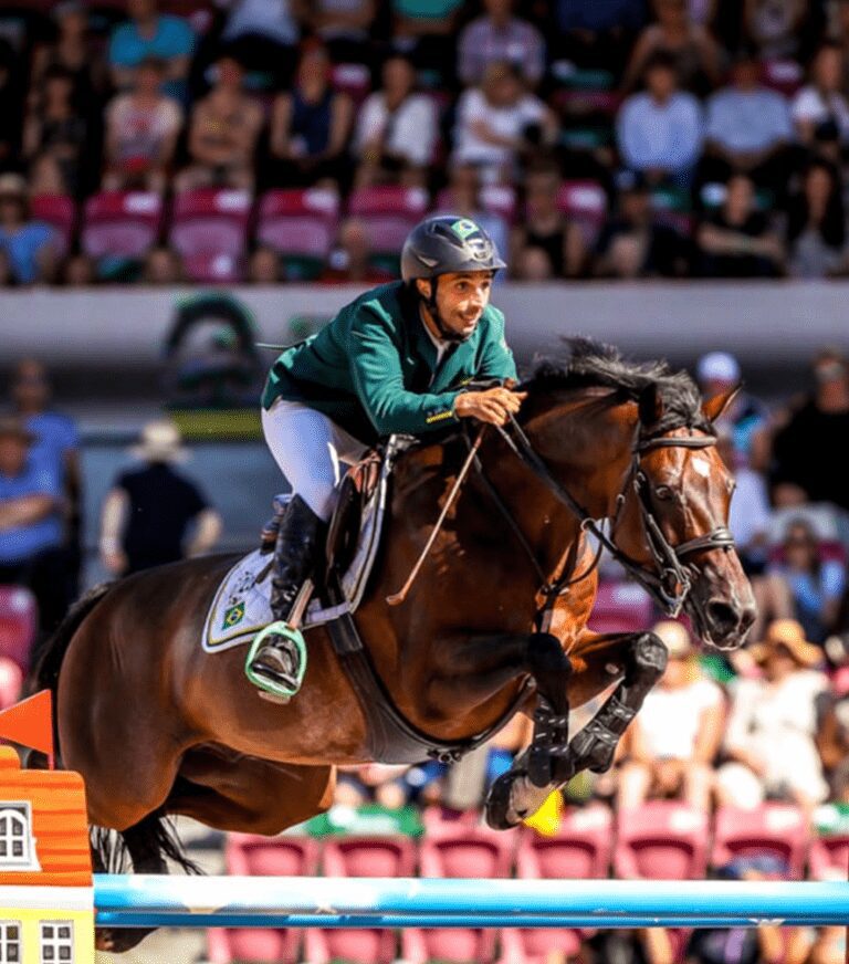 Yuri Mansur e Marlon Zanotelli desistem do Mundial para poupar suas montarias