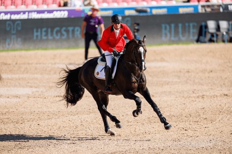 A Suécia ganha o ouro. Infelizmente nenhuma medalha da equipe belga. Jérome Guery a caminho da medalha individual.