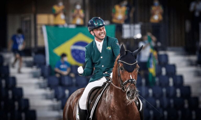 Hipismo paralímpico: Rodolpho Riskalla fatura bronze em Mundial