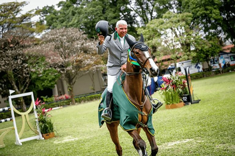 Dobradinha de SP e do Haras Império Egípcio | Cesar Almeida fatura Brasileiro Senior e Raphael Leite, na categoria Senior Especial