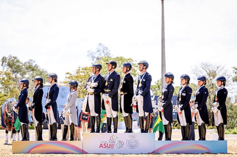Adestramento é ouro por equipes e garante vaga em Santiago
